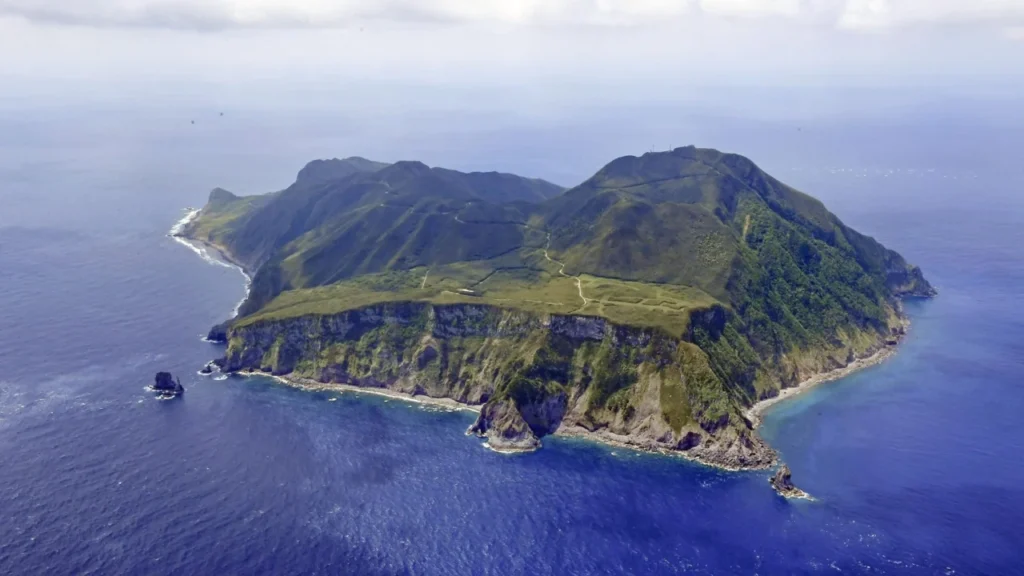 5.5 Magnitude Earthquake Jolts Southwestern Japan, No Tsunami Threat Reported