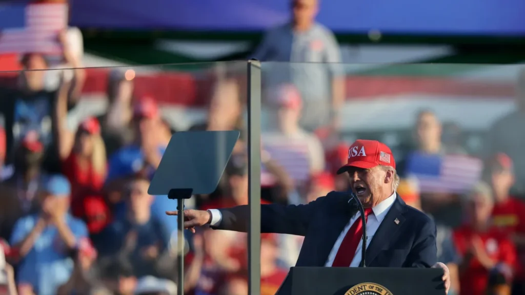 Trump Plans UFC Fights at White House for America’s 250th Independence Day